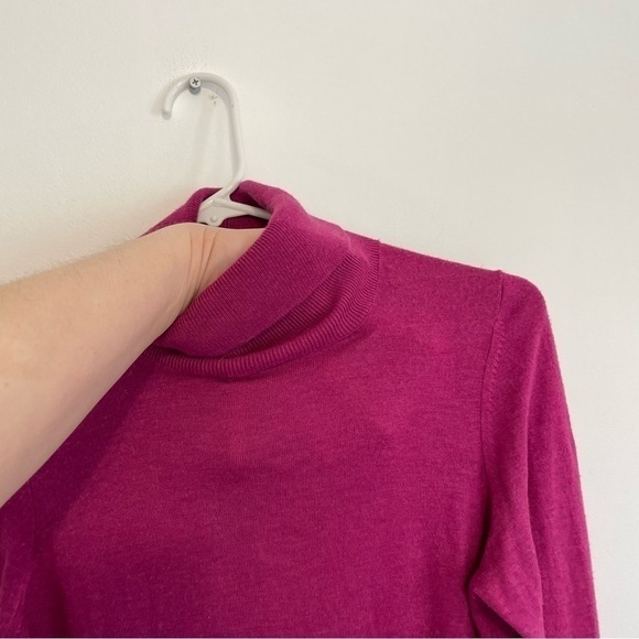 NIC+ZOE NIC + ZOE Solid Magenta Fuchsia Pink ish Lightweight Turtleneck Sweater - Picture 6 of 14